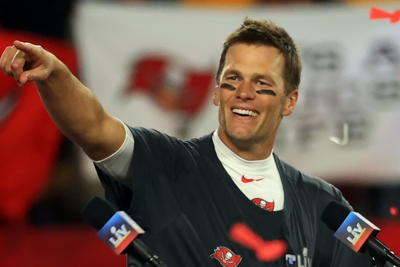 Tom Brady Bucs Photos: New England Patriots Fans React