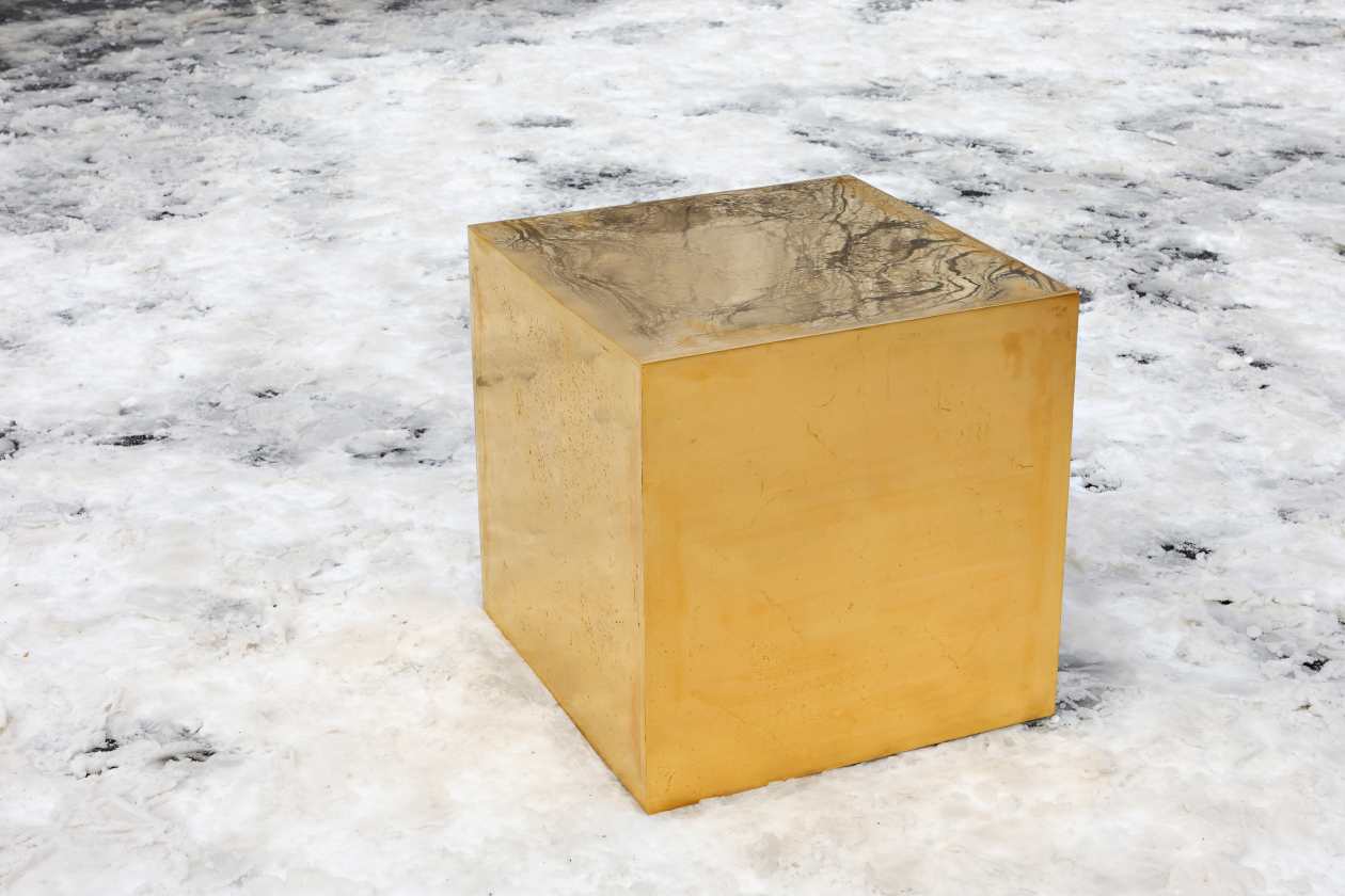 There was an $11.7 million gold cube in Central Park — some think the ...