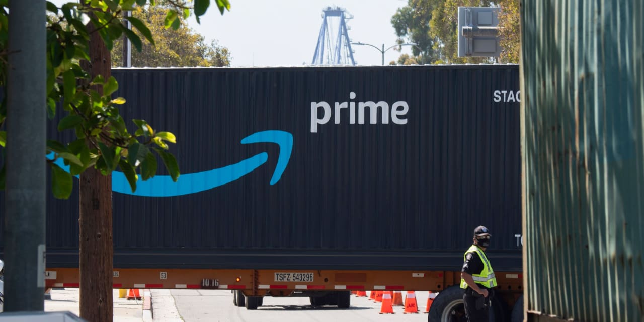 #Earnings Outlook: Amazon earnings preview: Analysts anticipate Prime Day will take place in Q3