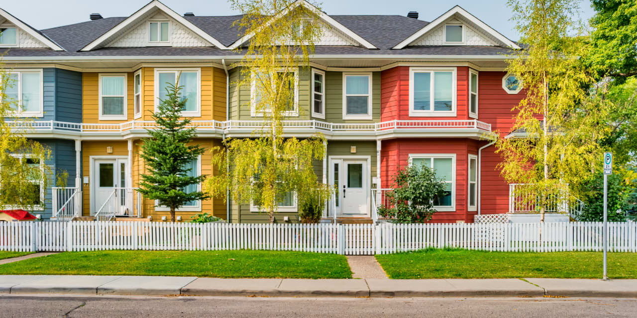 Two-thirds of Americans say buying a home is overrated as a financial goal - Vimarsana News
