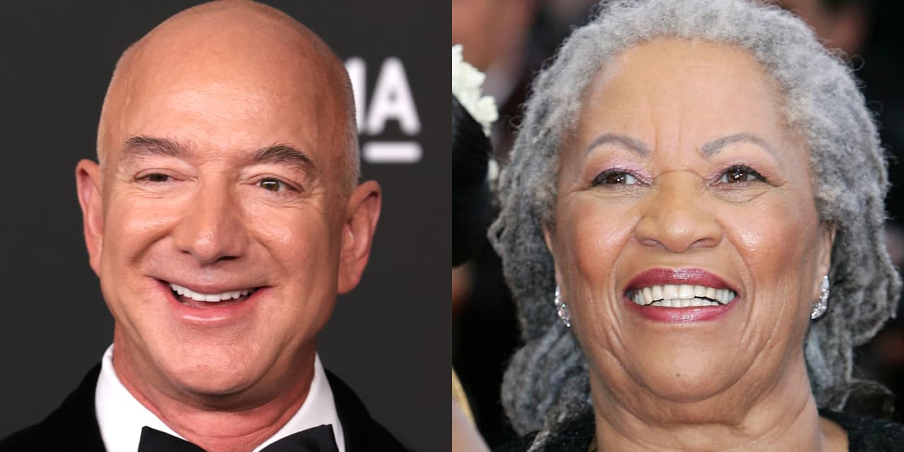 Jeff Bezos sugiere que la biblioteca pública de DC honre a su ‘querido amigo’ Toni Morrison en lugar de a él después de una protesta pública
