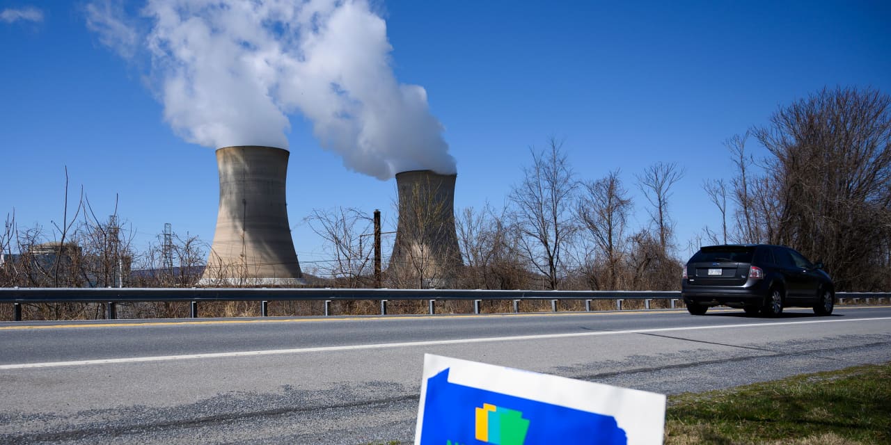 #Sustainable Investing: Investors shy away from purely ‘green’ stocks in favor of energy-transition play: poll