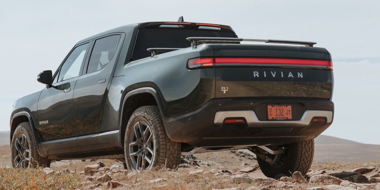 #: Rivian reportedly eliminates less-expensive version of its electric pickup