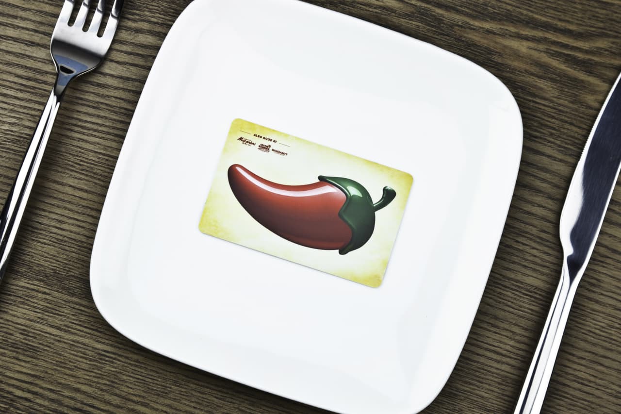 Chili’s owner’s stock falls, as confidence in the growth outlook is questioned