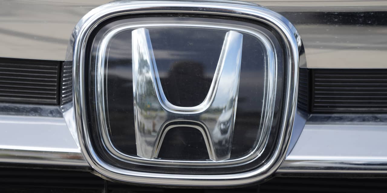 Nissan, Honda Shares Rise Sharply After EV Tie-Up Plan - WSJ