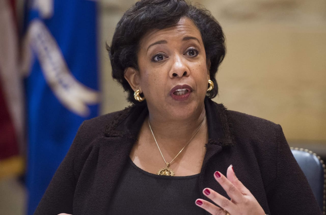 NFL hires Loretta Lynch as counsel for its racial discrimination lawsuit :  NPR