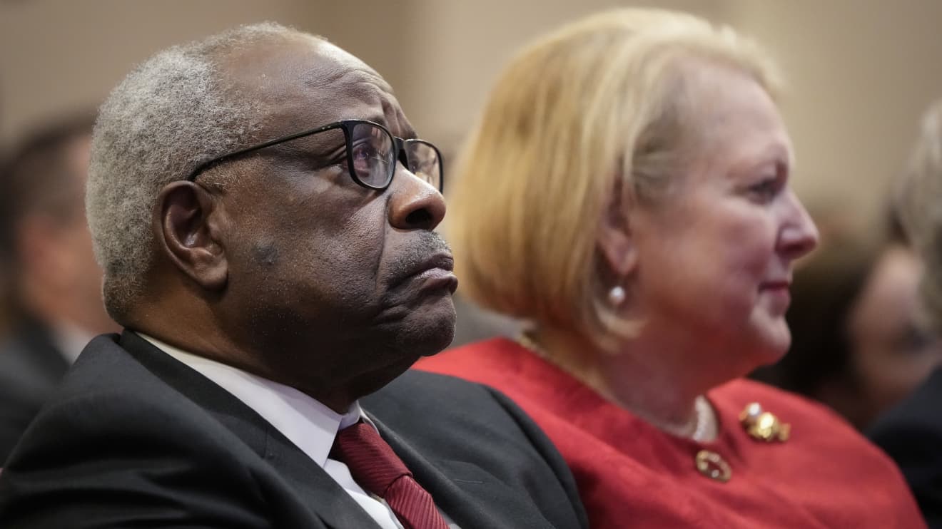 Clarence Thomas' Net Worth - How Rich is the Supreme Court Judge?