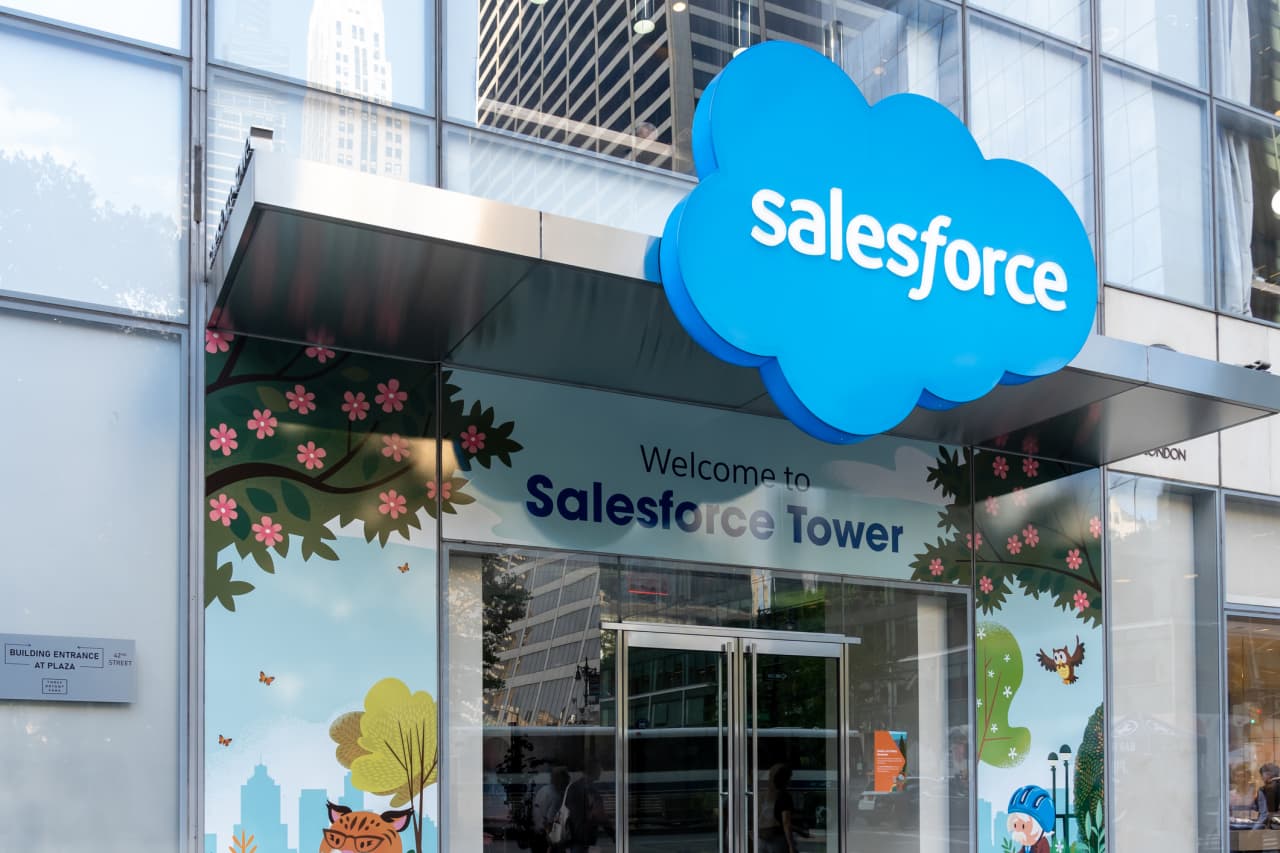 Salesforce’s stock is suffering its biggest drop in two decades
