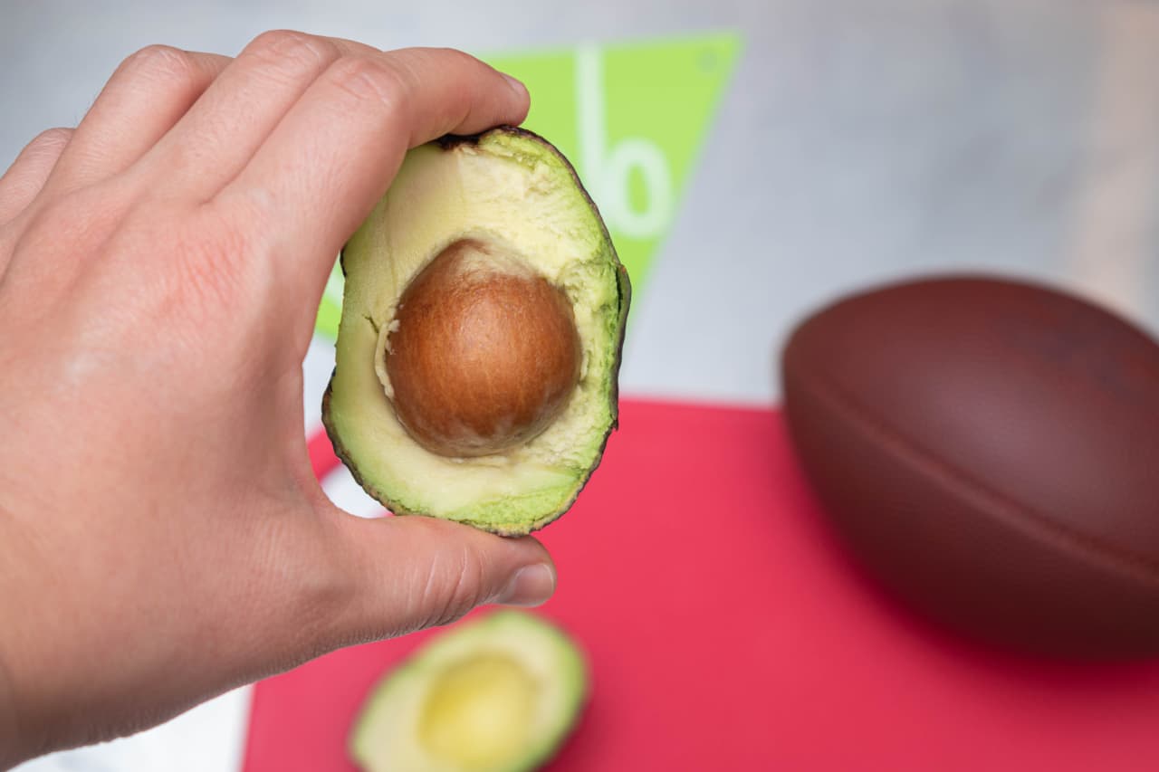 Buy the dip! Your guacamole for Super Bowl Sunday is the cheapest it’s been in decades — and chip prices are down, too.
