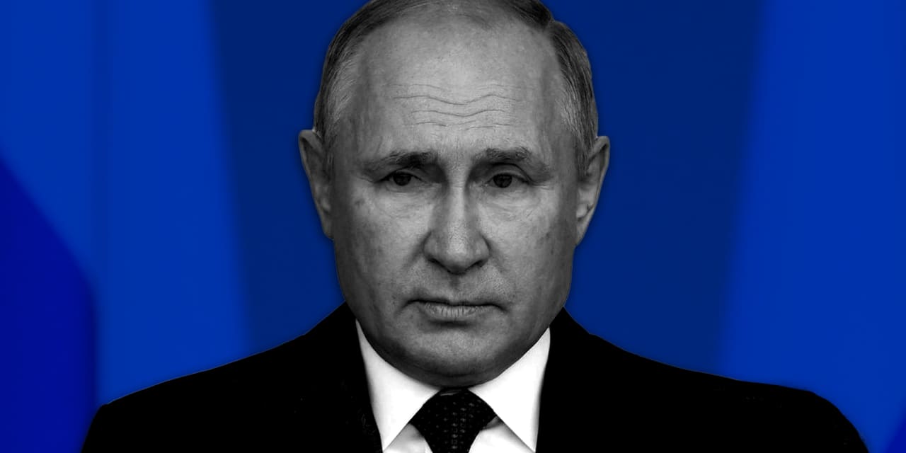 Putin, el ex agente de la KGB normalmente frío y calculador, utiliza la retórica de Kim Jong Un-level.  Es una apuesta que espera que valga la pena.