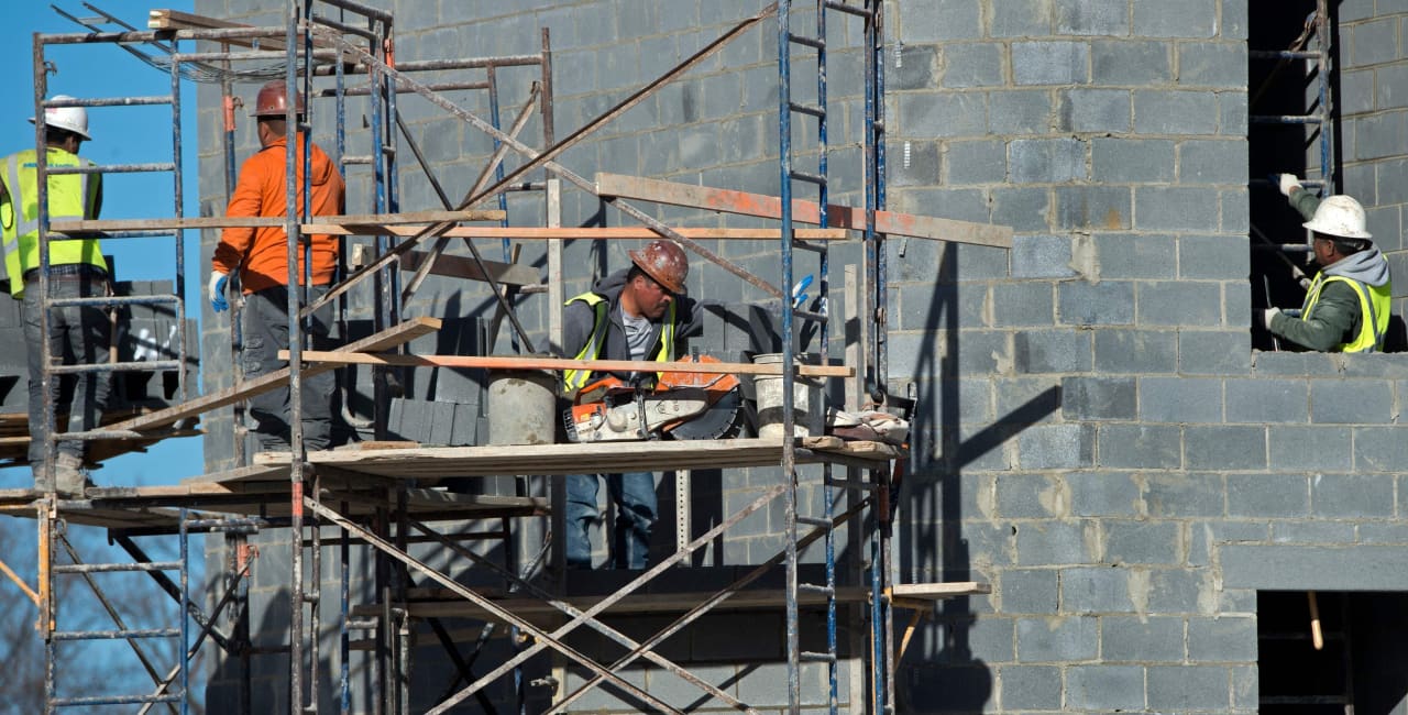 Construction spending posts bigger-than-expected drop in May