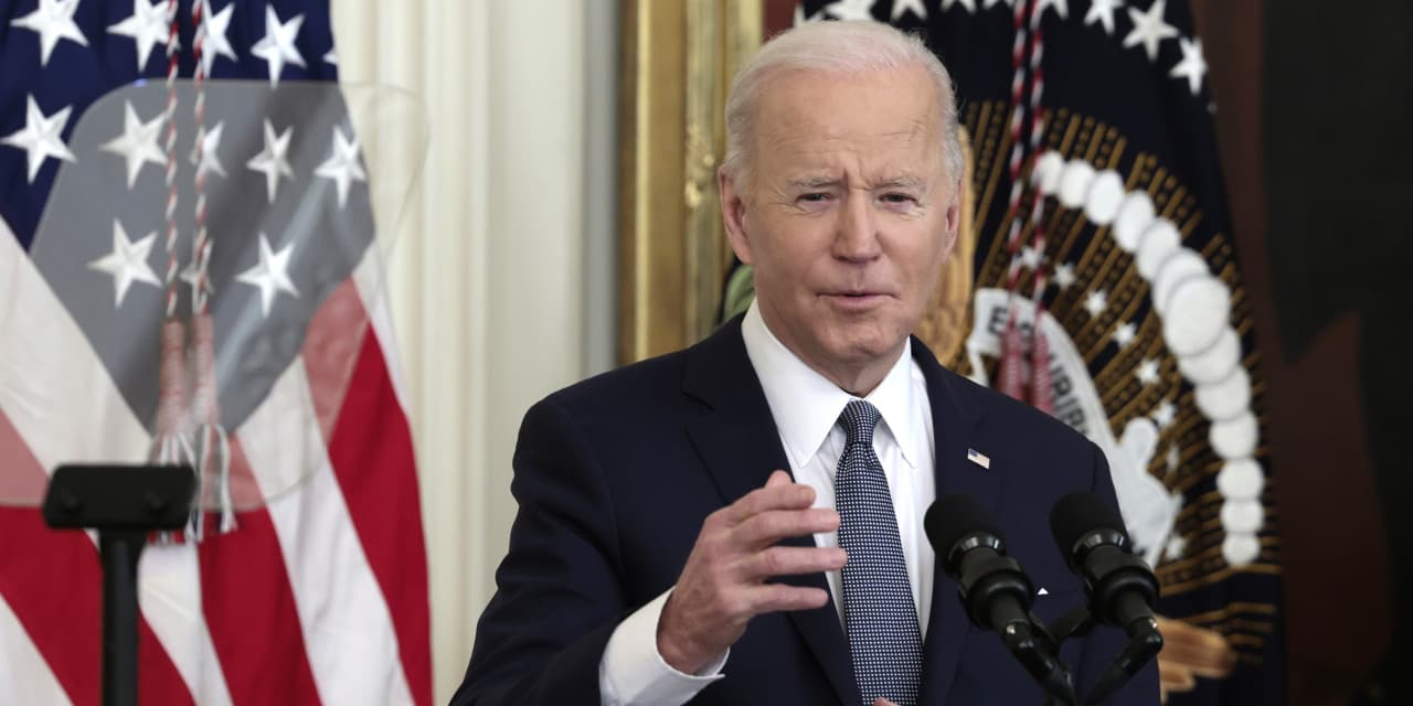 TOTAL EMBARRASSMENT! The President of the United States stooped to the level of groveling and being ...