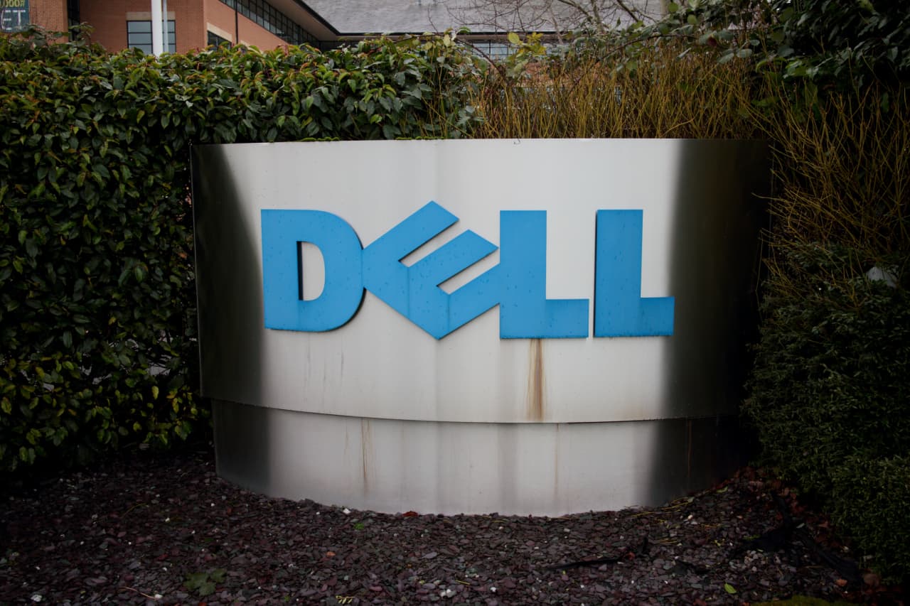 Dell’s stock gets an Nvidia bump, but AMD shares among chip names under pressure