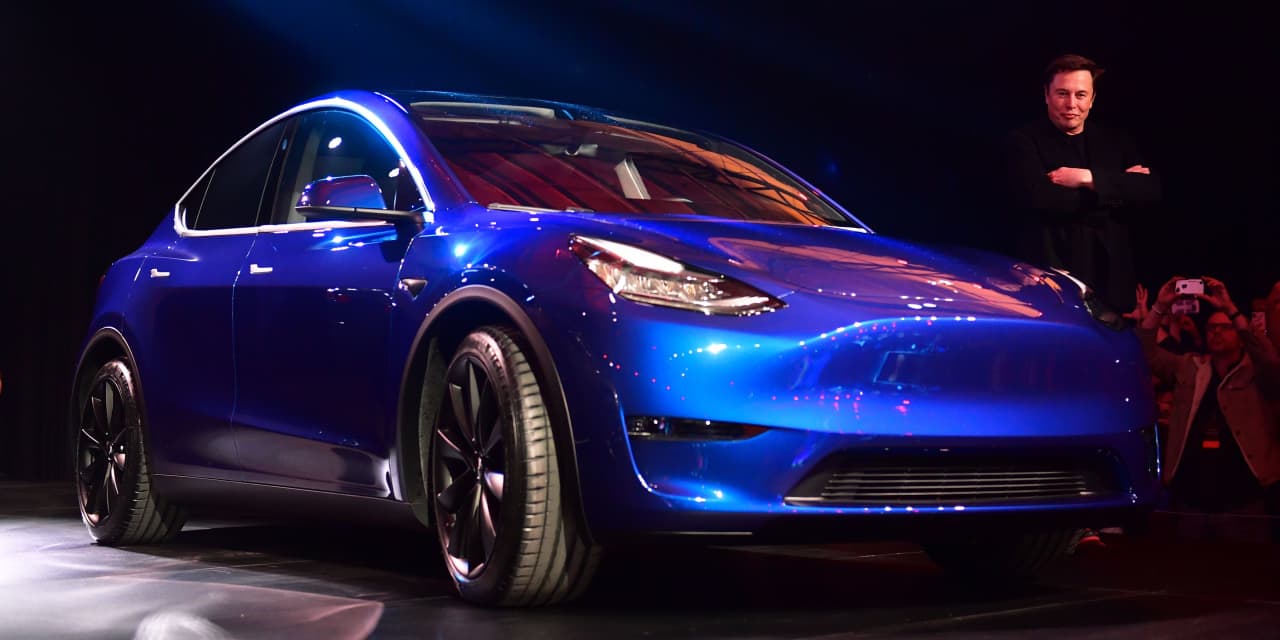 Tesla raises U.S. prices for Model 3, Model Y vehicles by $250