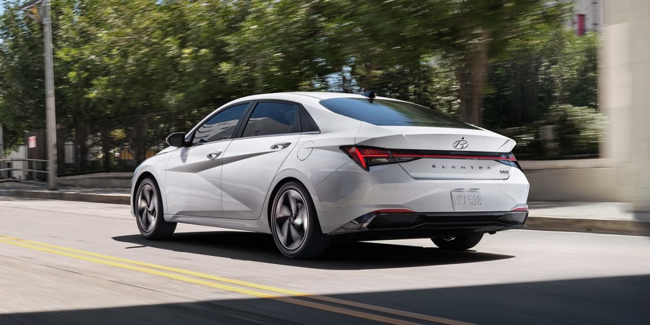 The 2022 Hyundai Elantra shakes up the compact sedan class with bold