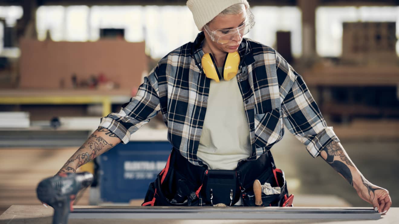 #Next Avenue: Women continue to make progress breaking into construction and other skilled trades