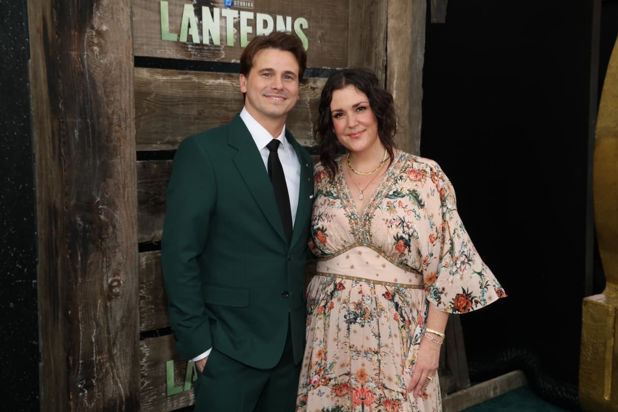 ‘Don’t Say Good Luck’ star Melanie Lynskey dreams of buying a New Zealand home but can’t afford it