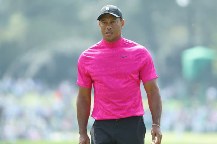 Tiger woods pink store polo