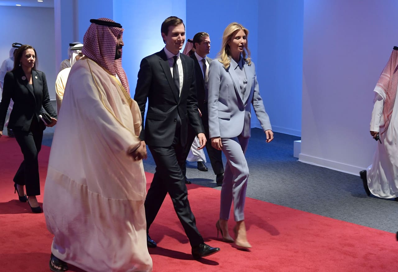 Jared Kushner Scores $2 Billion Investment From Saudi Arabia: Report ...