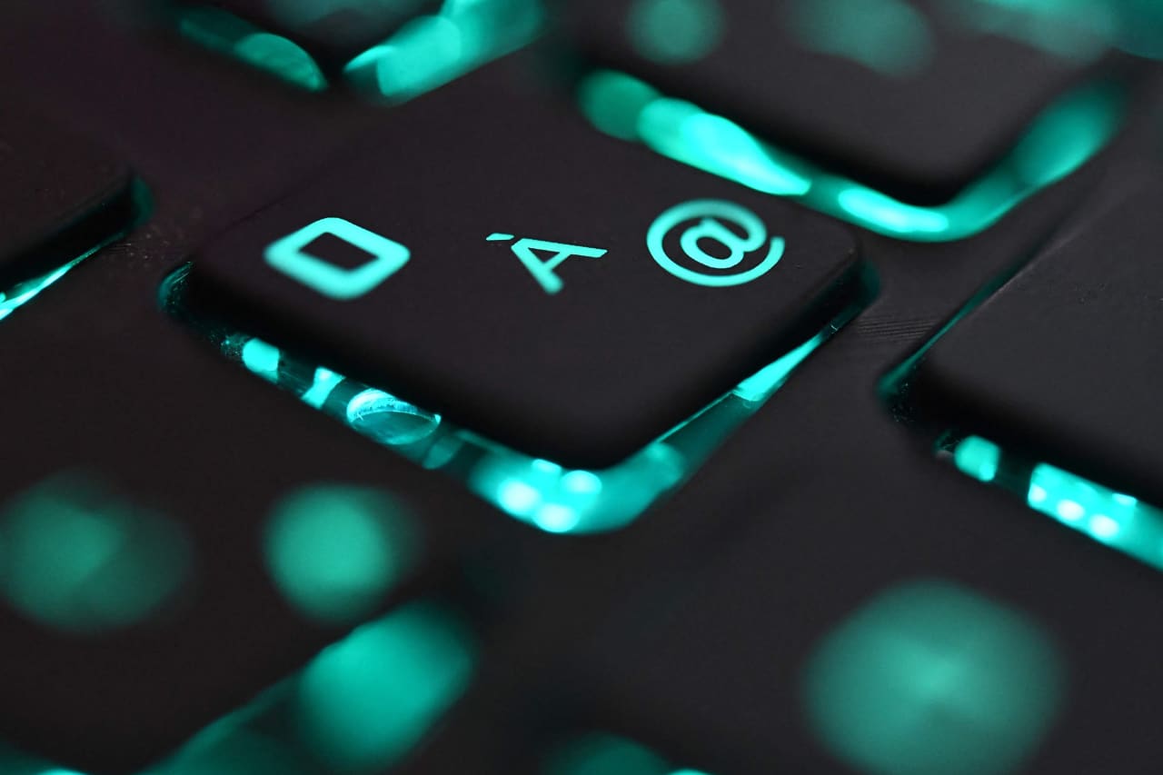 Why is UST, LUNA crashing? Collapse of a once $40 billion cryptocurrency,  explained - MarketWatch