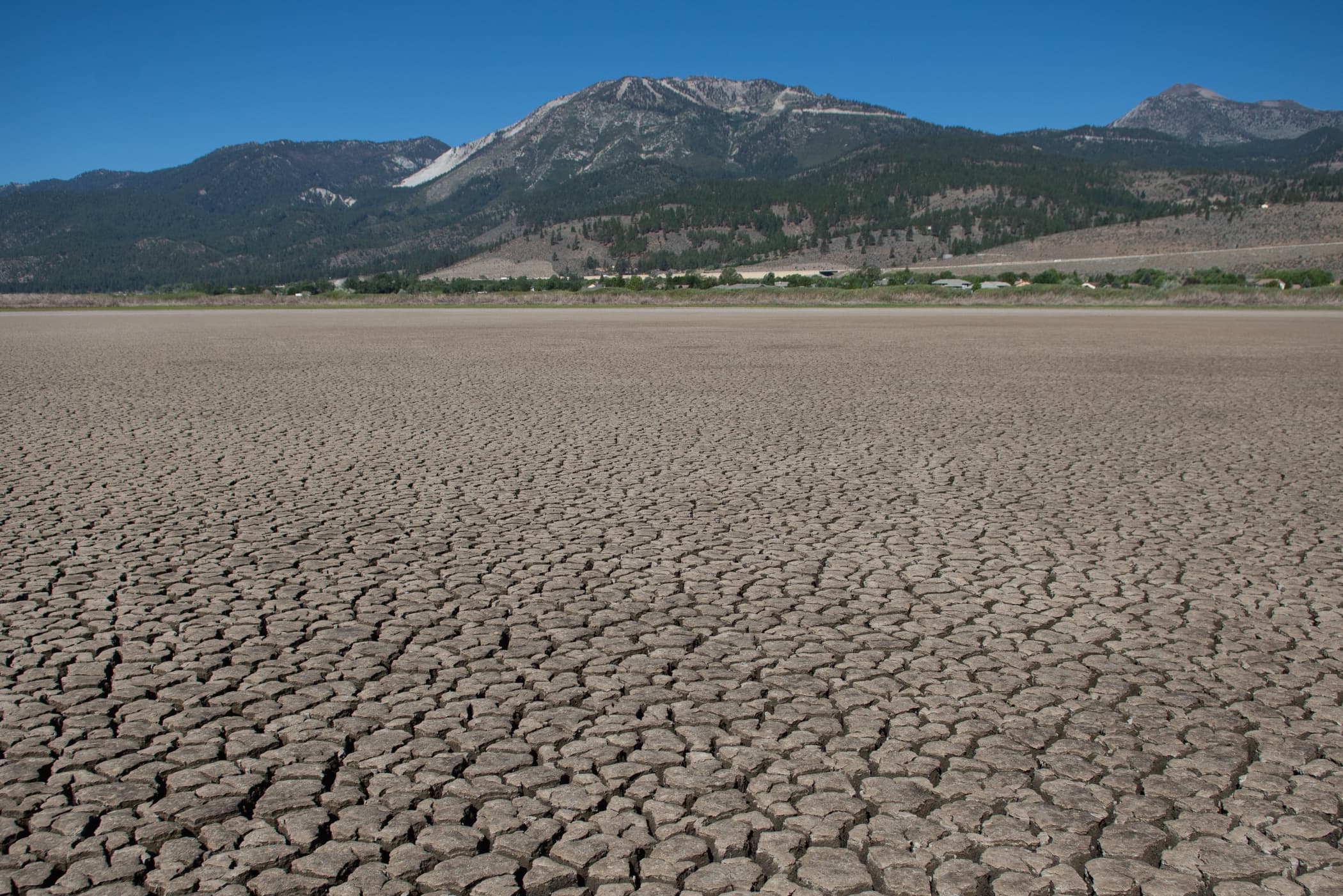 Вызывающая засуху. Мод на засуху. Dried Lake.