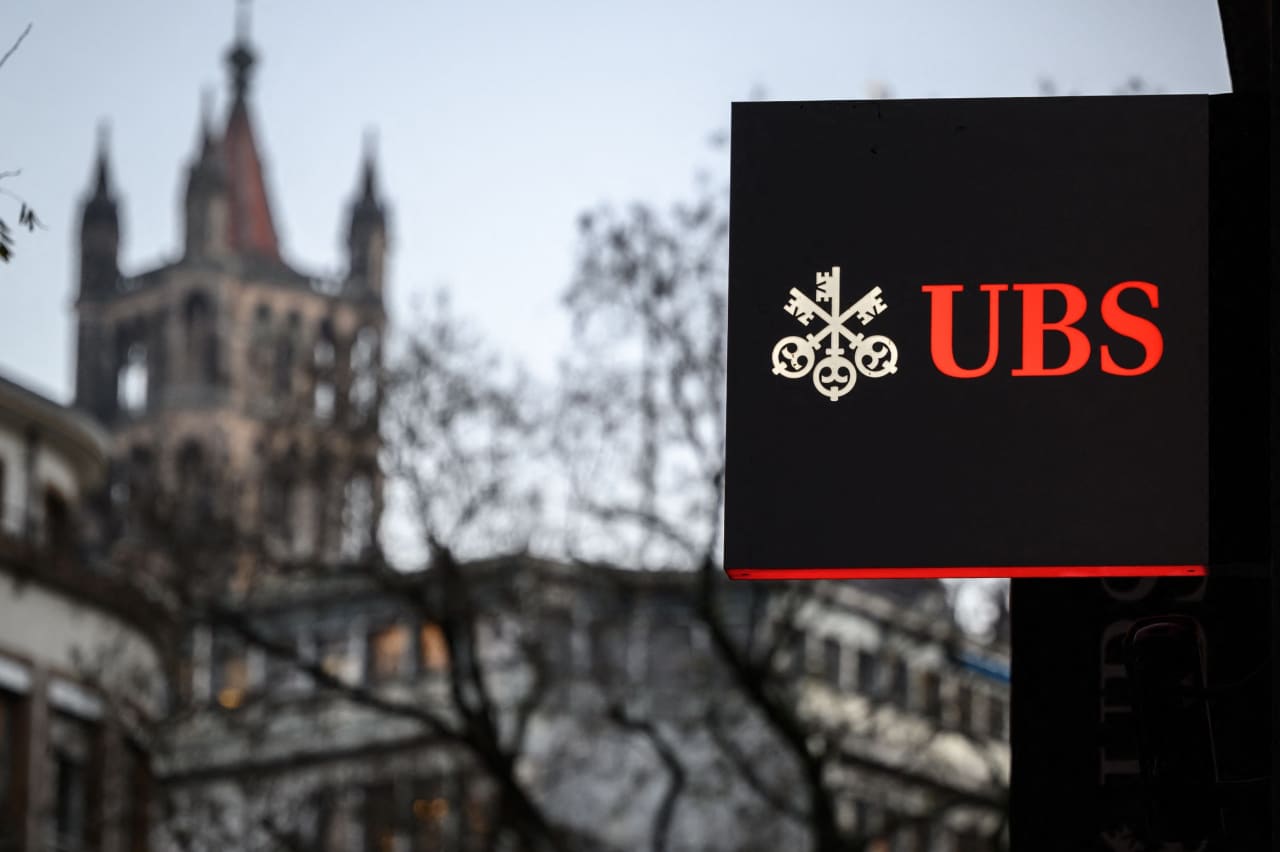 UBS shares surge as bank returns to profit following takeover of Credit Suisse