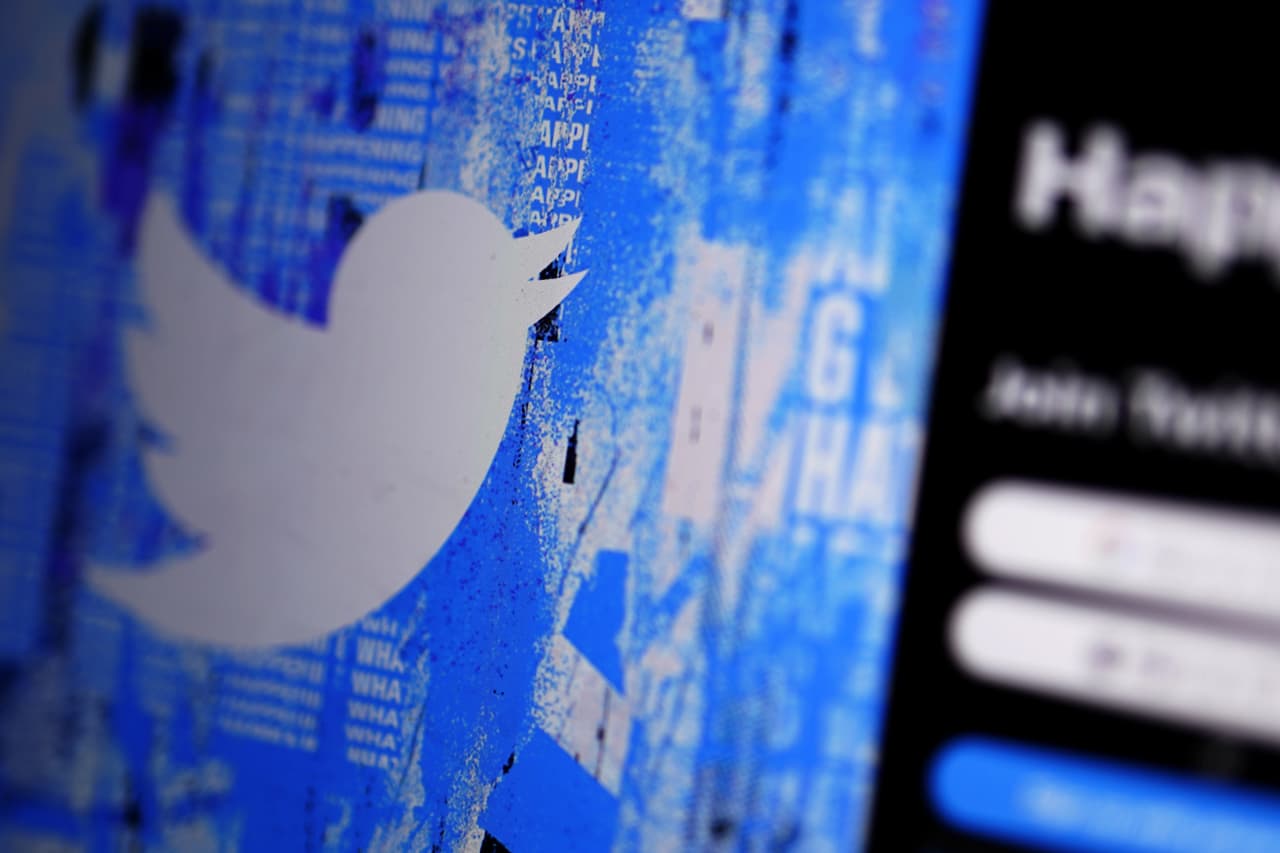 What Does ‘free Speech’ Mean? Twitter Wasn't Censoring, Despite What ...