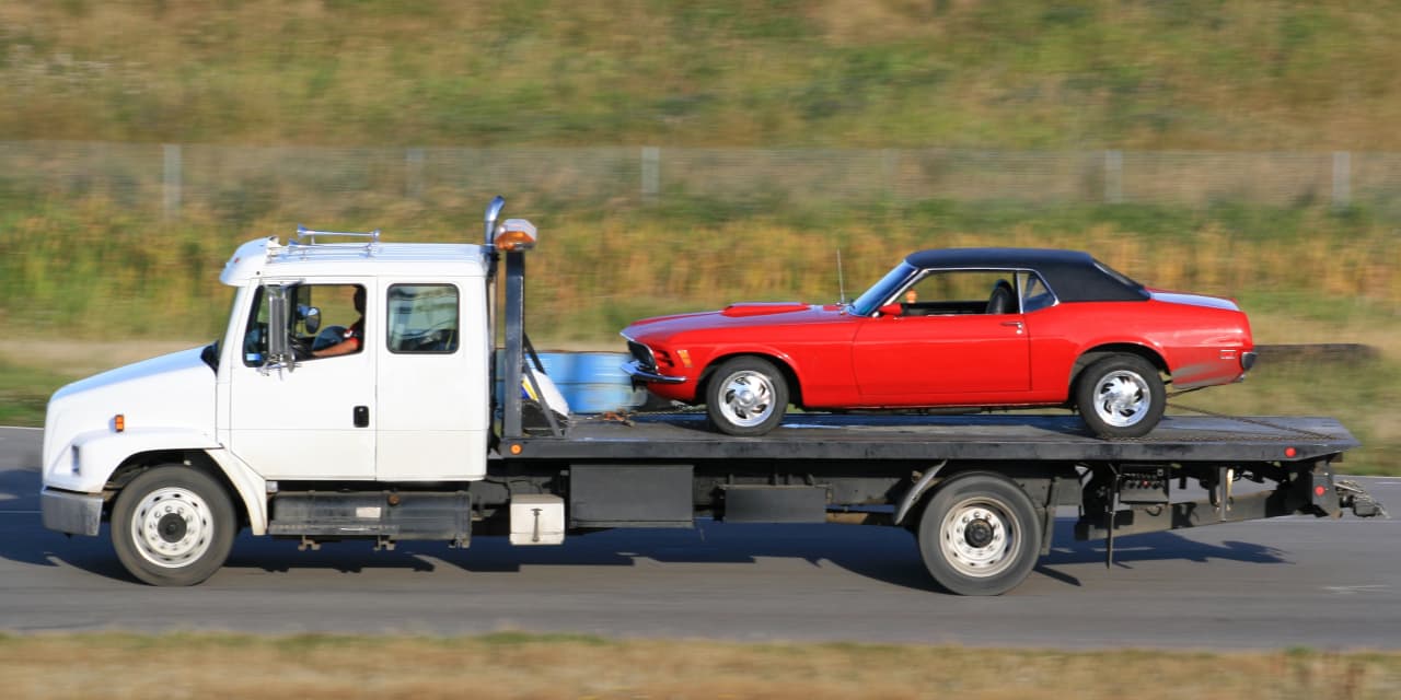 #: Drivers, beware. In these states it’s legal for property owners to get ‘kickbacks’ when they ask tow companies to haul away cars, consumer group says