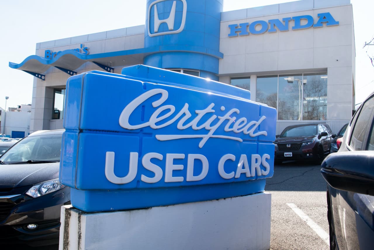 Fewer people are leasing cars what it means for the used car