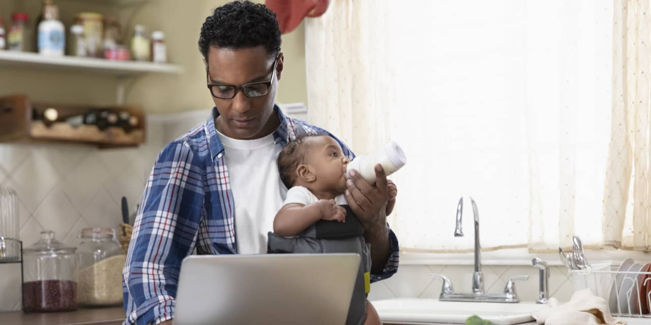 #: Baby formula shortage persists, but experts warn it’s dangerous to make your own or buy it online from overseas