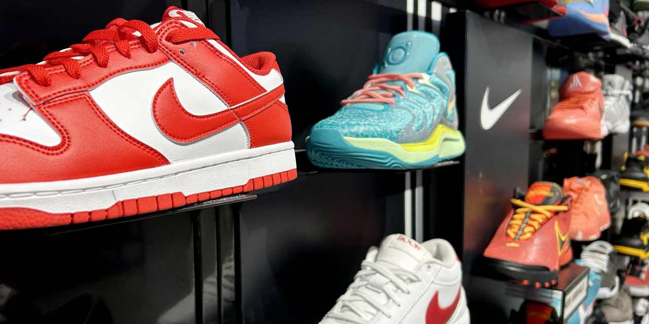 Nike sieht sich einer Bundesuntersuchung wegen Diskriminierungsvorwürfen ...