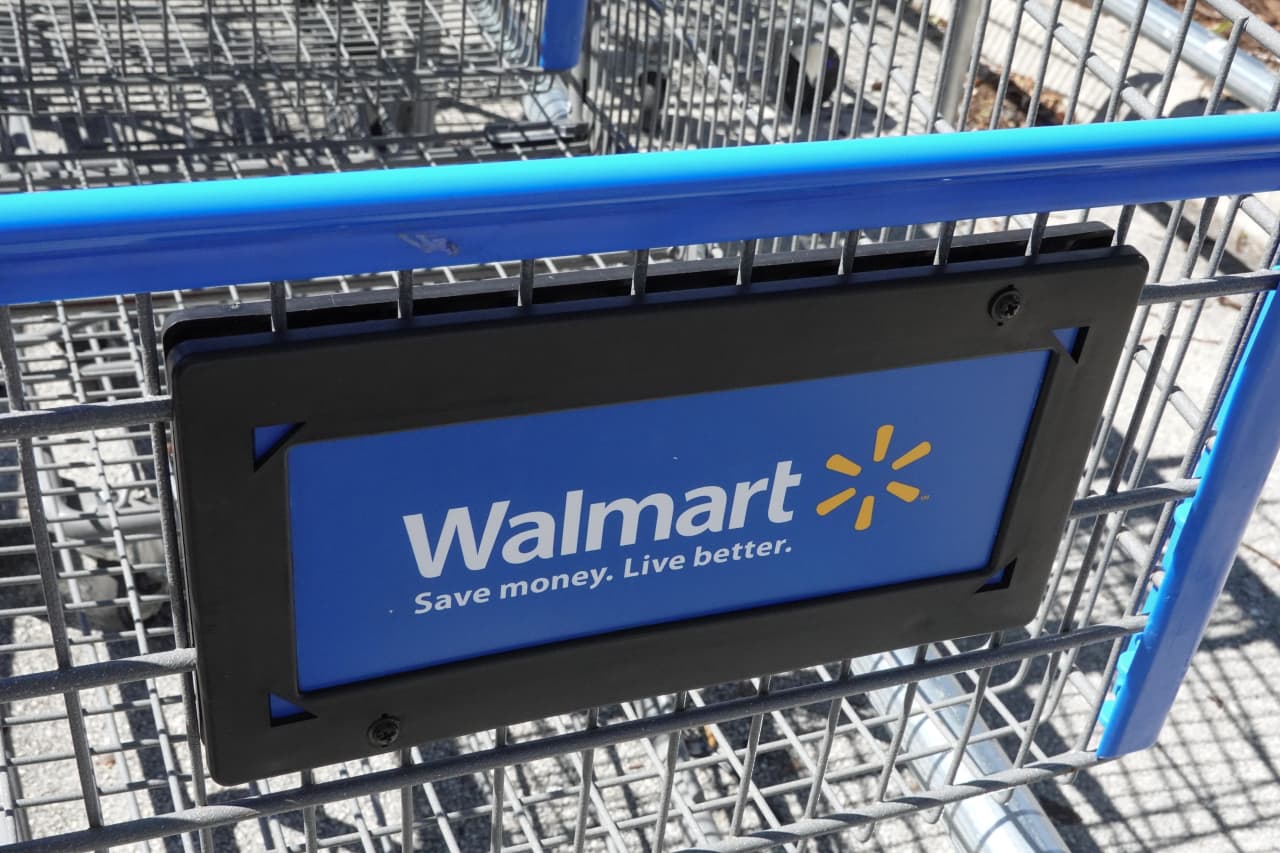Walmart to refile paperwork on Vizio deal after ‘informal’ antitrust talks with feds