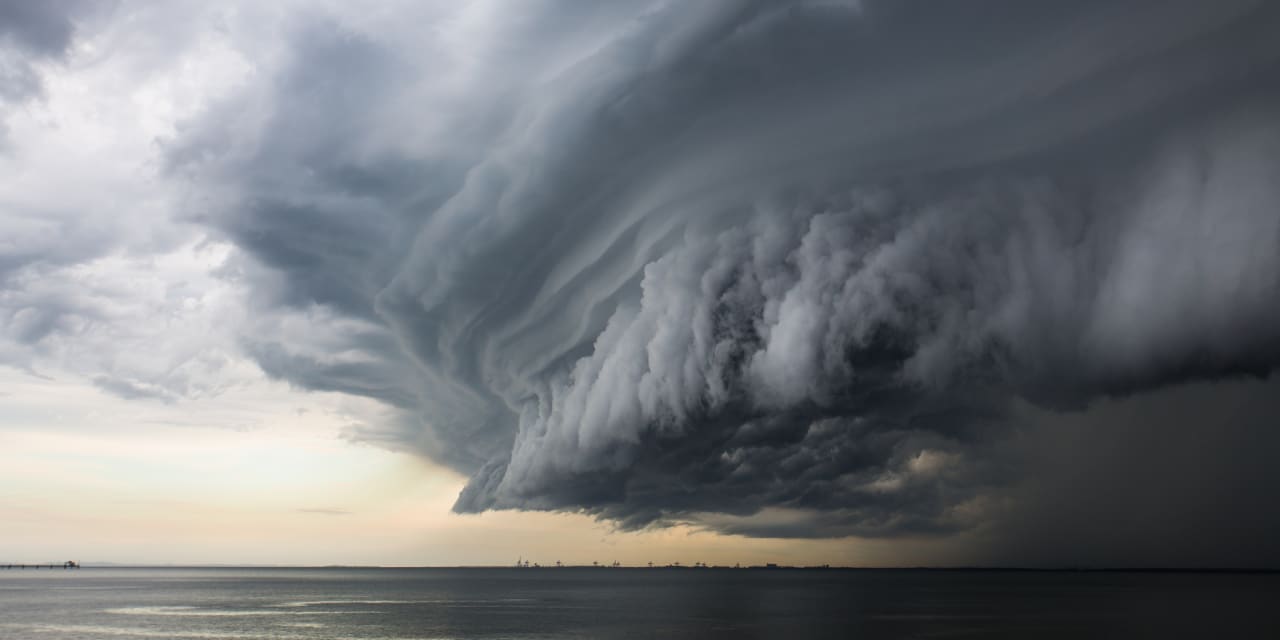 #Outside the Box: Follow these 3 crucial lessons for weathering the stock market’s storm