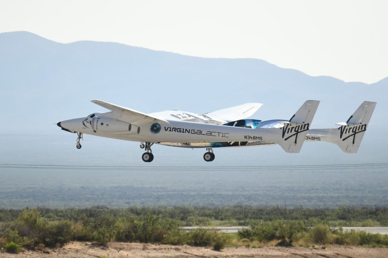 Virgin Galactic narrows losses, but the space-tourism stock drops