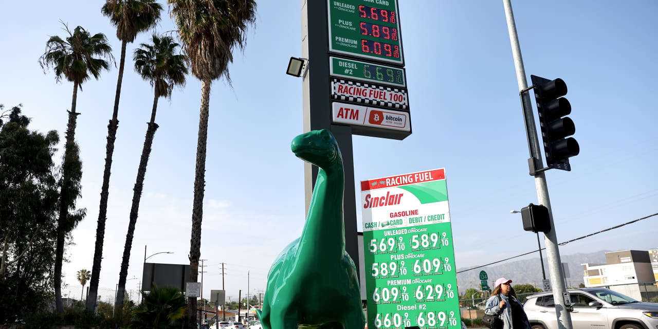 #: Gas prices just spiked again — and Memorial Day is just around the corner: ‘There’s little, if any, good news about fuel prices heading into summer’