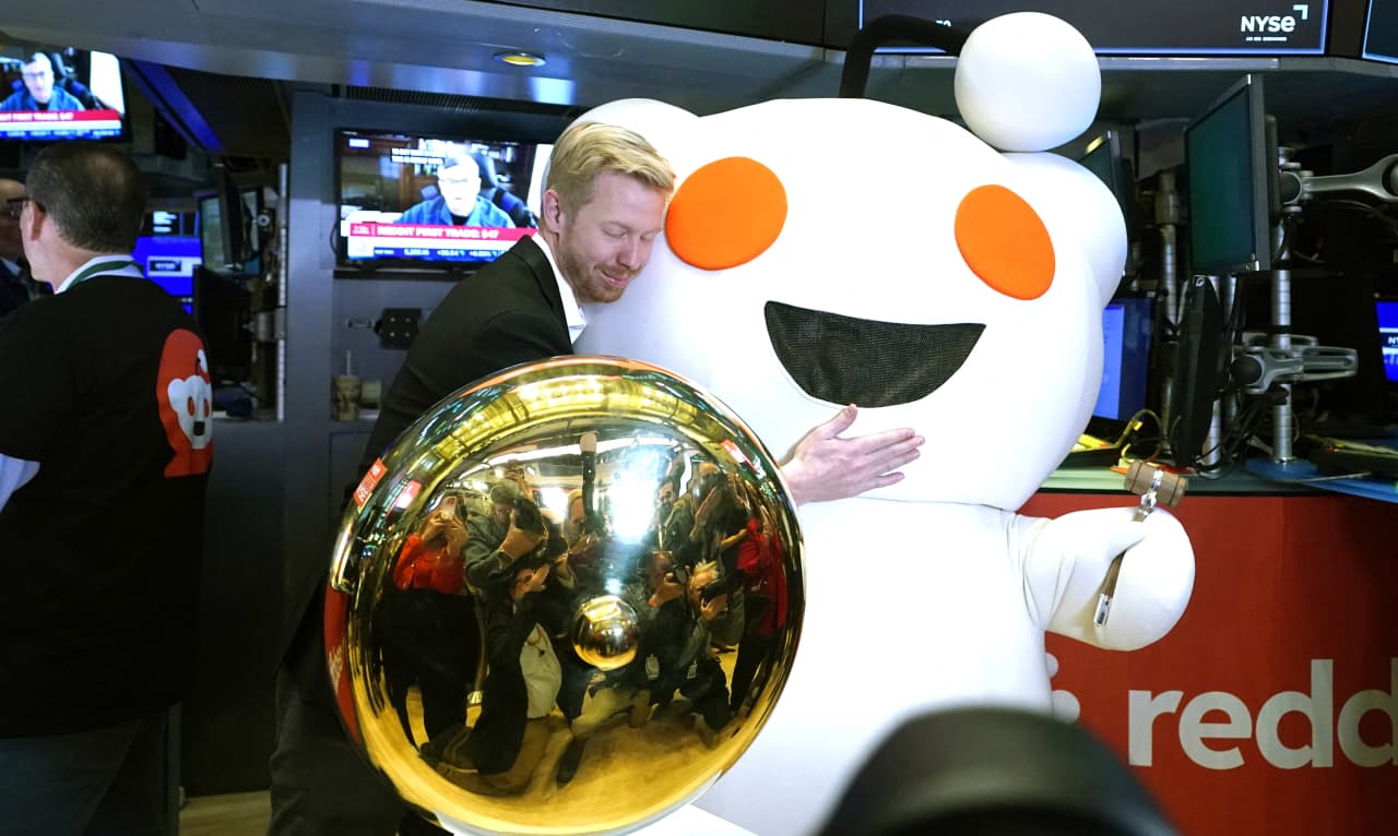 Reddit revives a sleepy IPO market - MarketWatch