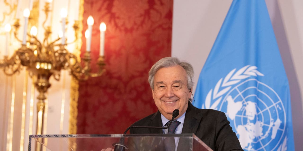 #Key Words: ‘Don’t work for the climate wreckers’: U.N.’s António Guterres to 2022 graduates