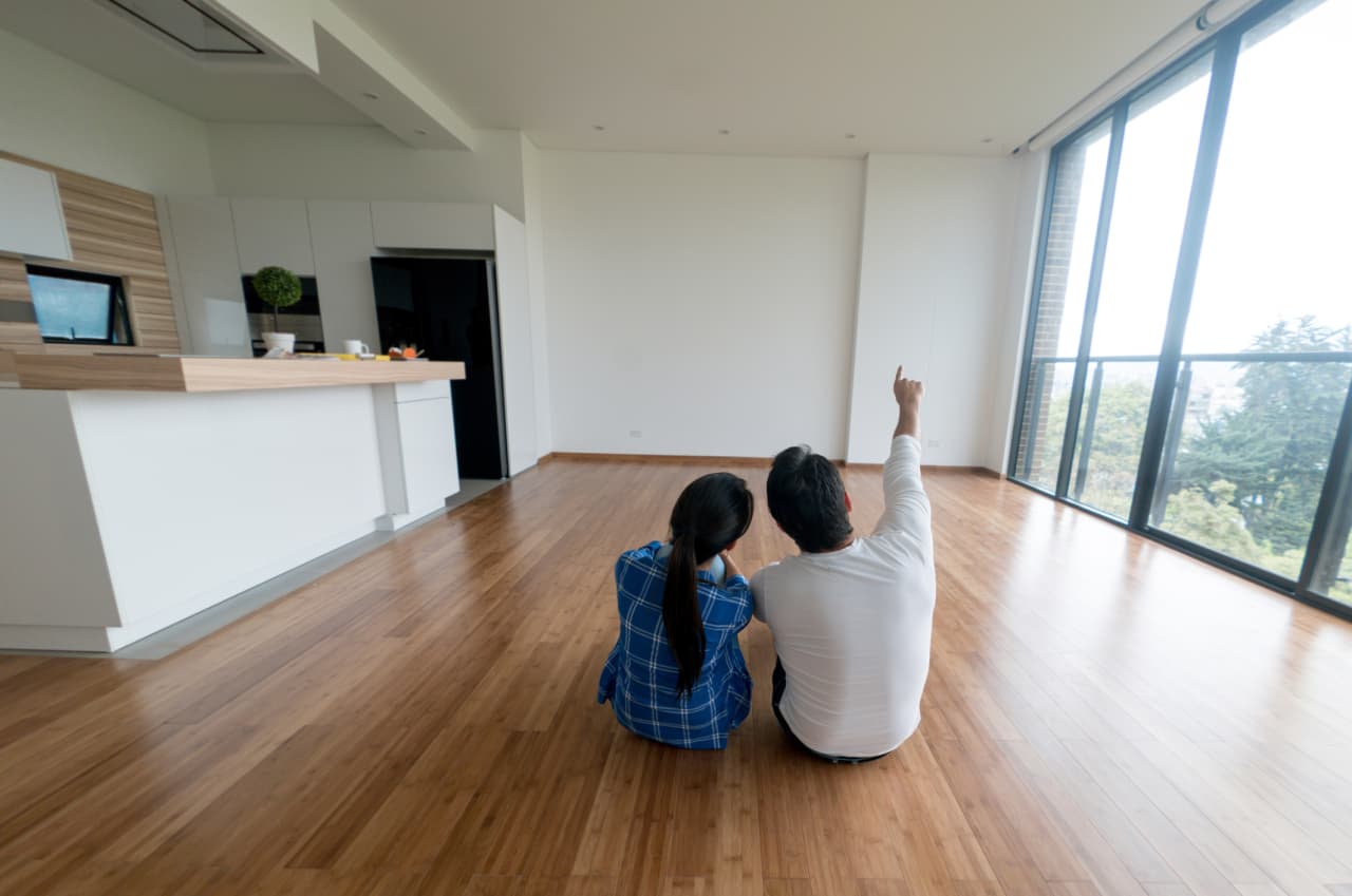 Tens of millions of people are watching videos of home buyers sitting in empty houses