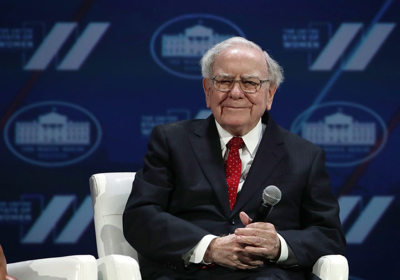 These Quant Funds Poured Nearly $1 Billion Into Warren Buffett’s ...