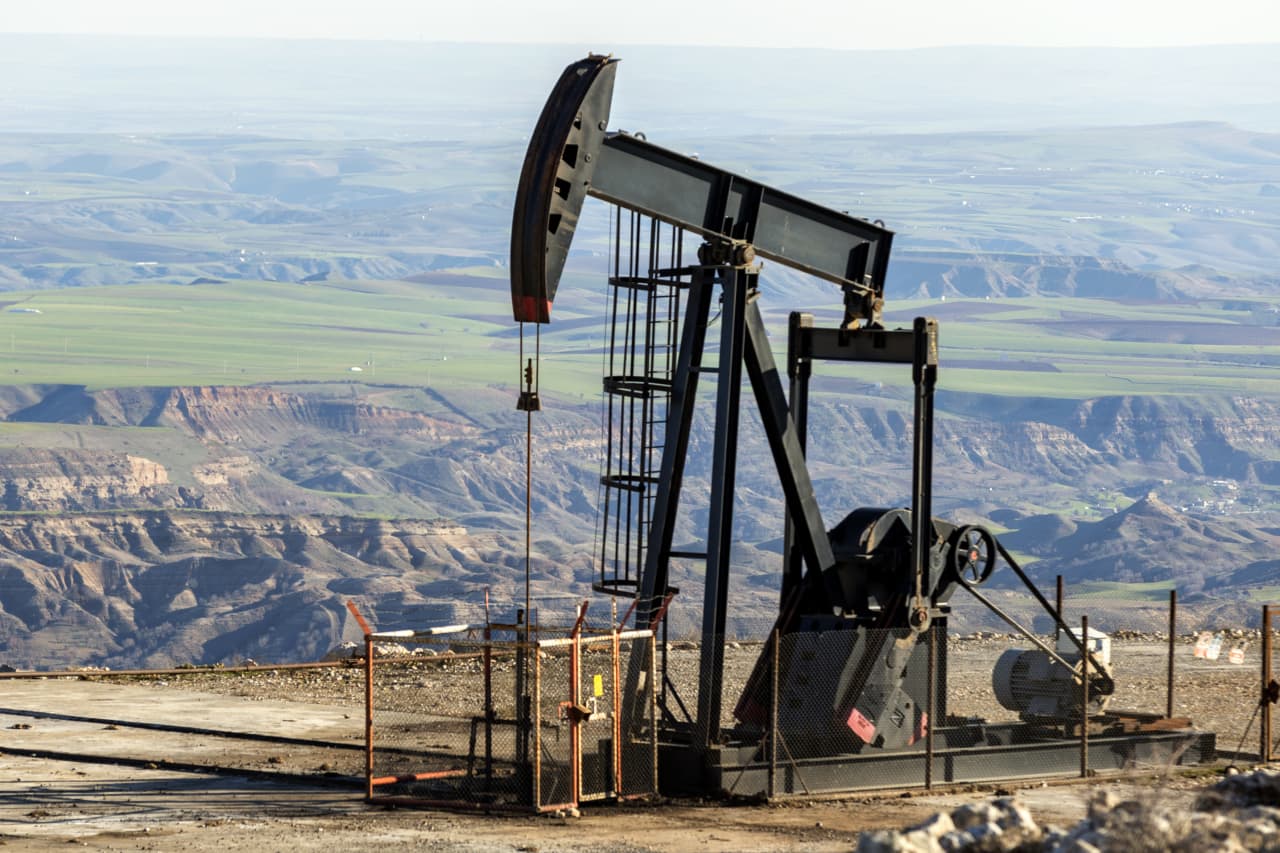 Stronger Demand Outlook Lifts Oil As Traders Digest A Hefty U S Supply Climb And Fed Policy Decision Marketwatch