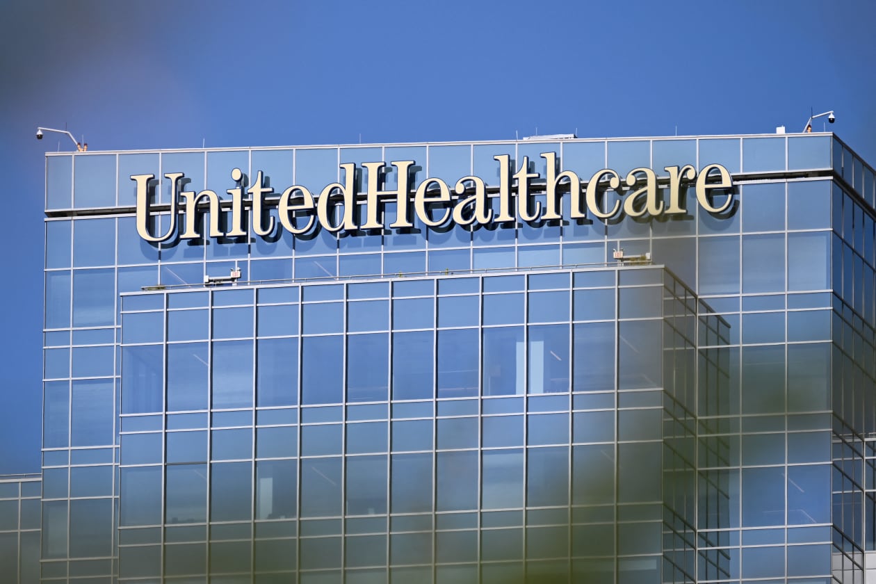 UnitedHealth's stock rallies on improved outlook for the year