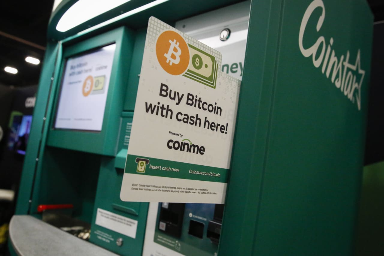 Bitcoin tumbles below $21,000 in crypto crash. This chart shows how much  worse a selloff could get. - MarketWatch