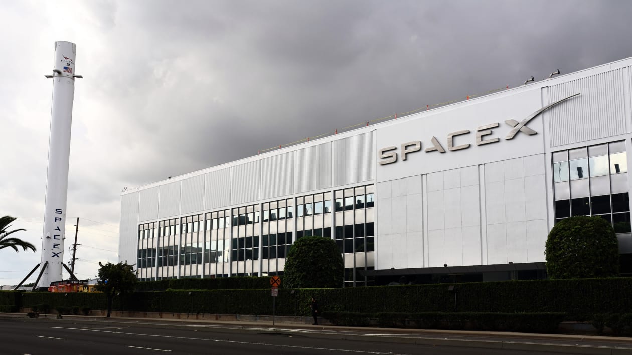 Elon Musk's SpaceX IPO could quickly launch into your retirement plan