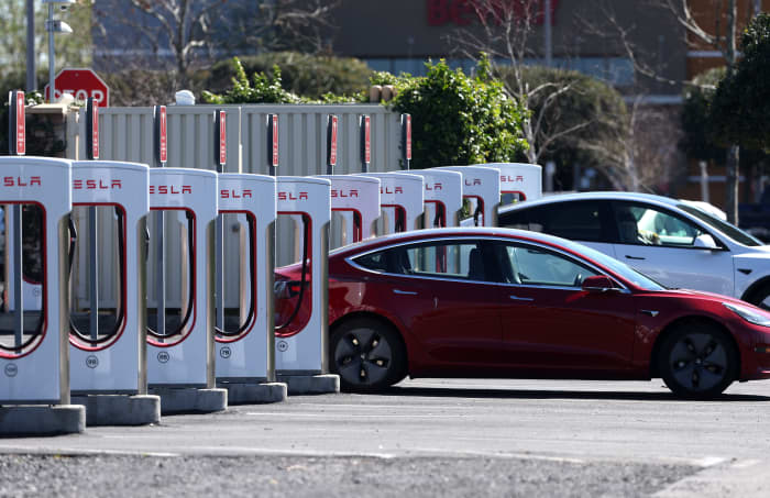 Tesla electric deals car charging