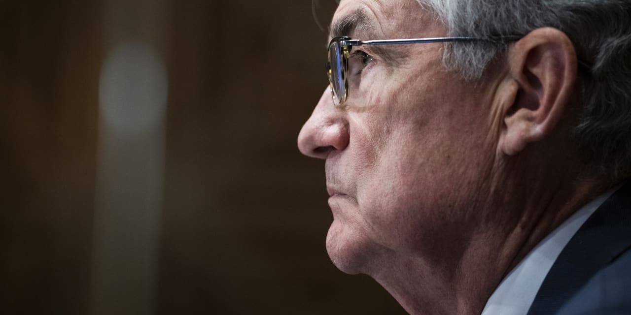 Los futuros de acciones de EE. UU. caen mientras el testimonio de Powell amenaza, los temores de recesión vuelven a ser el centro de atención