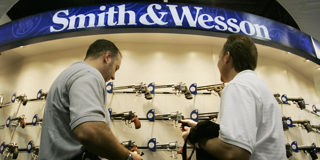 Smith & Wesson's sales plunge to lowest level in 13 years, stock falls toward 2-year low