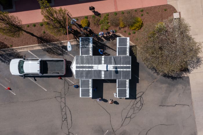 These solar and green hydrogen 'nanogrids' come together like Legos, keep hospitals humming after hurricanes