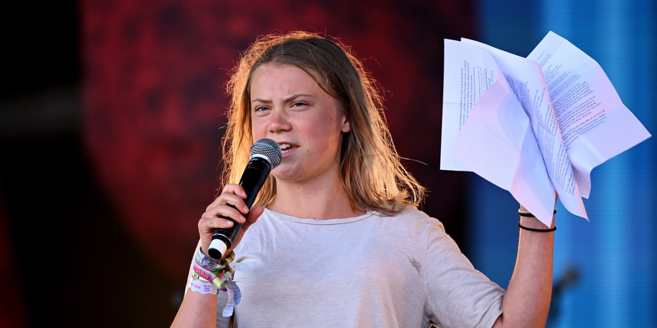 #Key Words: Greta surprises Glastonbury: Stop the oil ‘loopholes,’ she tells roaring crowd