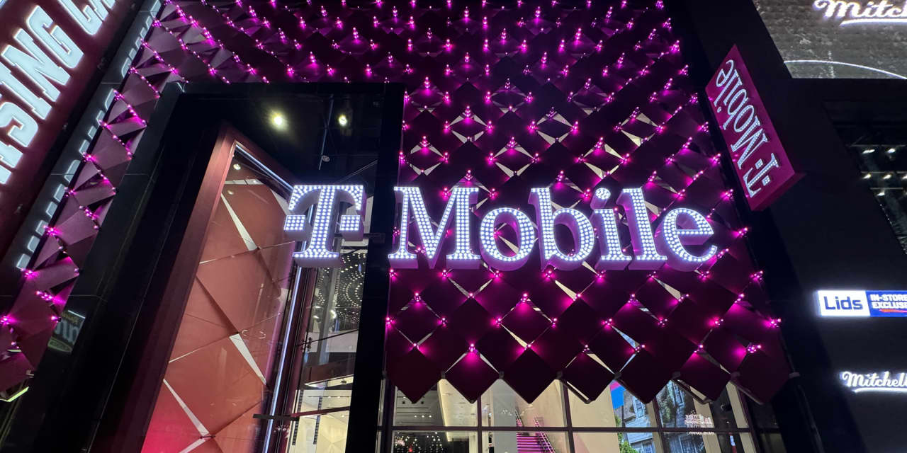 marketwatch.com - Emily Bary - T-Mobile sees huge boom in phone subscribers, but here's why the stock is falling