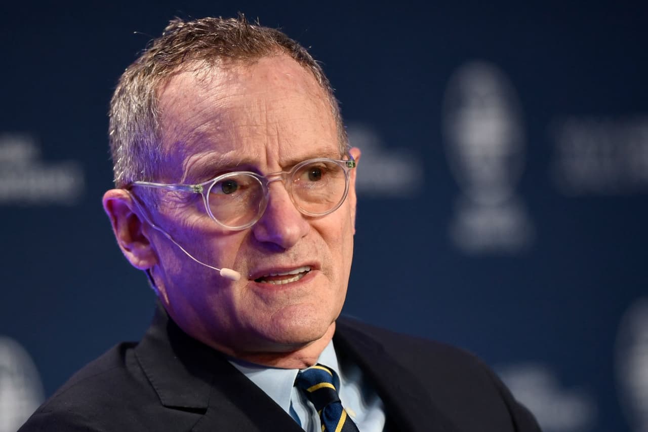 Macro forecasting for stocks can damage a portfolio, says Oaktree’s Howard Marks